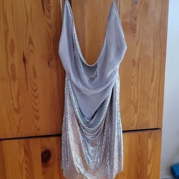 Dress - Picture 2 of 3